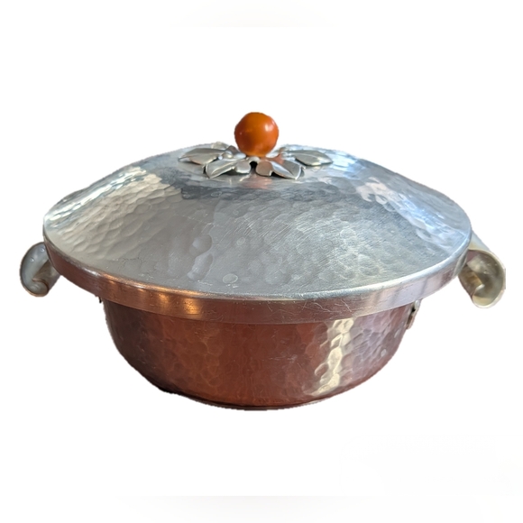 J. Braun Other - Vintage Hammered Aluminum Serving Bowl by J Braun